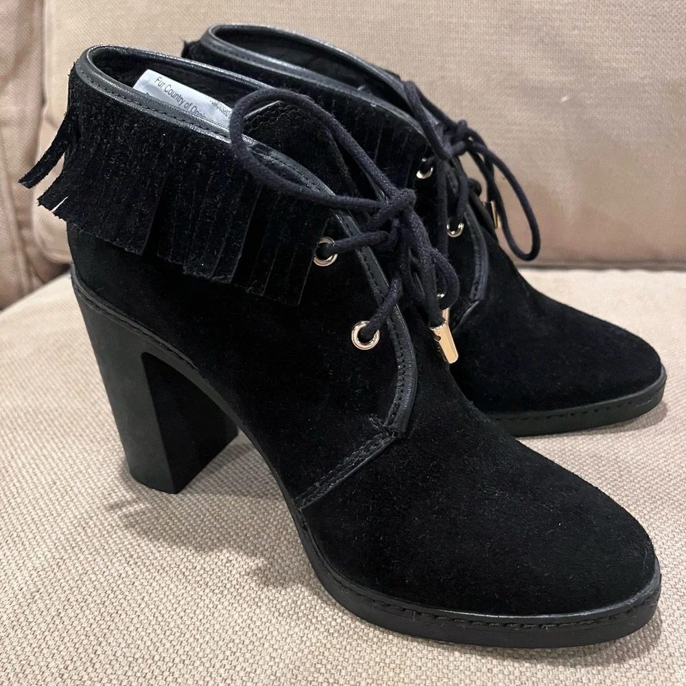 Tory Burch fur lined chunky heel fringe booties, Women’s 7